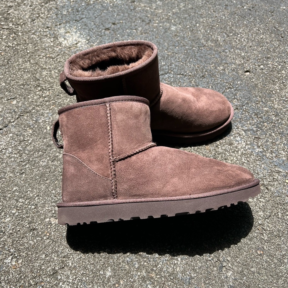 UGG mini boots II